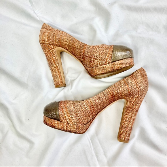⚡️⚡️ HOST PICK ⚡️⚡️Chanel raffia pumps size 37.5 - Picture 3 of 11